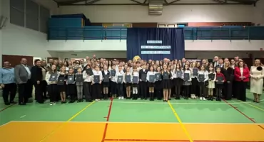 W Czyżewie doceniono najlepszych uczniów. 62 stypendia burmistrza rozdane