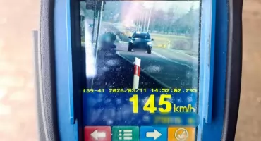 Nowe przepisy zadziałały. Kierowca pędził 145 km/h i stracił prawo jazdy