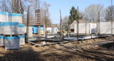 Trwa budowa Centrum Edukacyjnego przy Muzeum Rolnictwa w Ciechanowcu [FOTO + VIDEO]