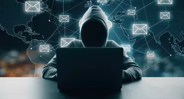 Uwaga na fałszywe maile o zwrocie podatku. Oszuści podszywają się pod KAS