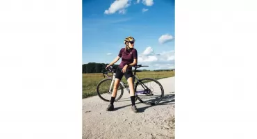 Spodenki rowerowe – jak wybrać model, który zapewni komfort jazdy na każdej trasie?