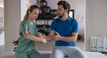 Aparaty do fizykoterapii - klucz do nowoczesnego i skutecznego gabinetu rehabilitacyjnego