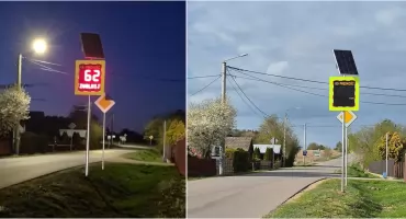W Roszkach-Sączkach kierowcy zobaczą swoją prędkość. Pierwszy taki radar w powiecie [FOTO + VIDEO]