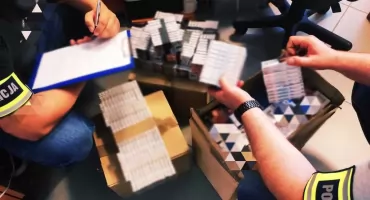 Akcja policji w gminie Wysokie Mazowieckie. Zabezpieczono nielegalne papierosy