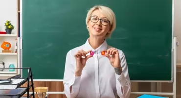 Emerytura czy nauczycielskie świadczenie kompensacyjne? Nauczyciele mają wybór