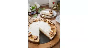 Ciasto bez pieczenia na lato i spontaniczne spotkanie - efektowny deser bez piekarnika