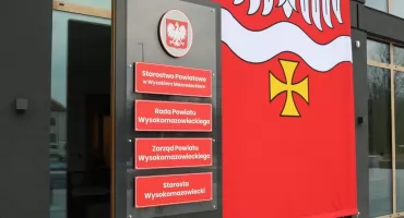 Drogowe wnioski za 170 mln zł, inwestycje i spór o dyrektorów. O czym rozmawiano podczas XXI sesji Rady Powiatu Wysokomazowieckiego?
