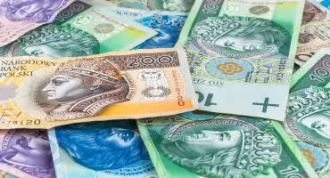 ZUS chwali kondycję FUS. Jak działają dopłaty do emerytur obywateli Ukrainy?
