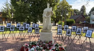 Ciechanowiec oddał hołd Matkom Sybiraczkom i ofiarom sowieckich deportacji [foto]